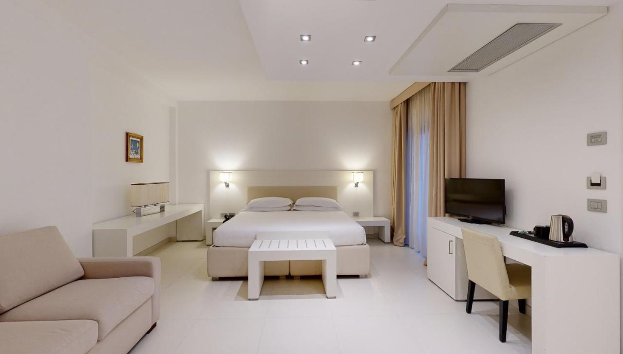 Hotel Monte Sarago Ostuni Εξωτερικό φωτογραφία